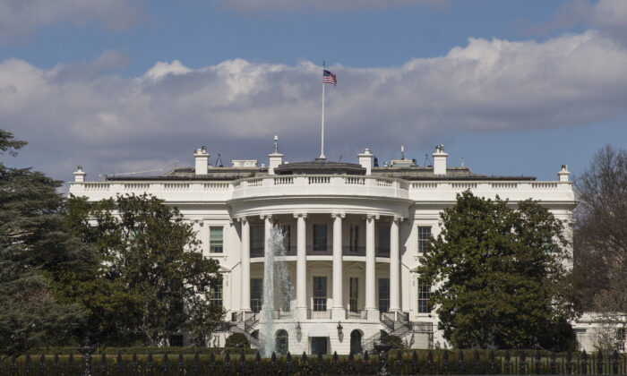 Глобалната дистопия и „Елцинова“ Америка 1 Глобалната дистопия и „Елцинова“ Америка