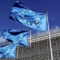 Знамената на Европейския съюз пред централата на Европейската комисия в Брюксел, Белгия, на 21 август 2020 г. (Yves Herman / Ройтерс)
