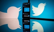 Мобилно устройство показва логото на американската социална платформа Twitter – Тулуза, южна Франция, 26.10.2020 г. (Lionel Bonaventure/AFP чрез Getty Images)