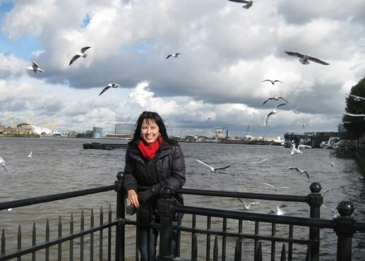 Наталия Димитрова-Попова, кандидат за народен представител: Ако наблегнем на икономиката, останалото ще се регулира по естествен път