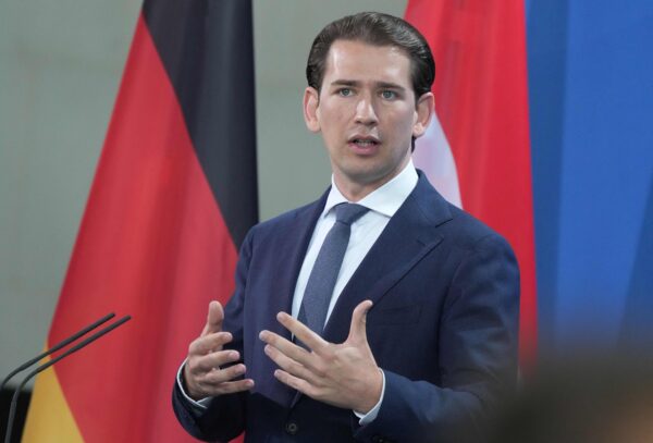 Австрийският канцлер Себастиан Курц говори по време на пресконференция, 31 август 2021 г. (Kay Nietfeld/AFP чрез Getty Images)