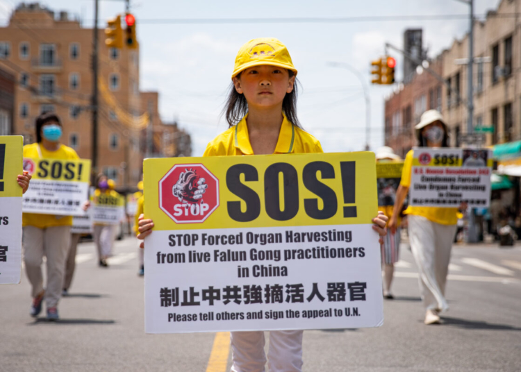 Отнемането на органи – комерсиалният медицински геноцид в Китай