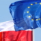 Флаговете на Европейския съюз и Полша, Литва, 5 април 2019 г. (снимка: REUTERS/Ints Kalnins)