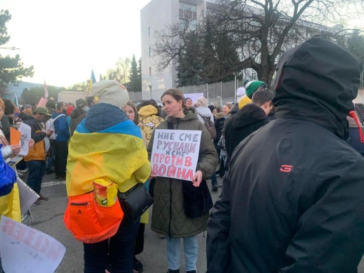 ruski protestirasti