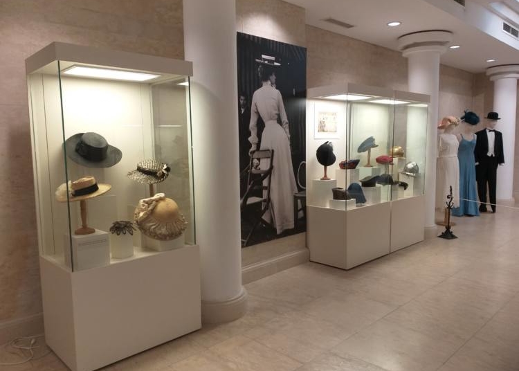 „Шапката някога и сега“ – изложба за ценители