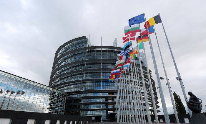 Европейският парламент, 12 октомври 2012. Десет години по-късно ЕС приема втора резолюция срещу насилственото отнемане на органи в Китай (снимка: Фредерик Флорин/AFP/Getty Images)