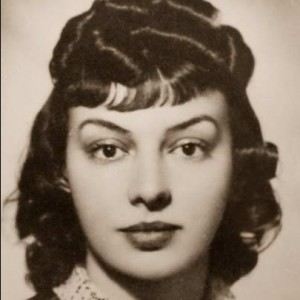 Яна Язова – не се гаси туй, що не гасне…