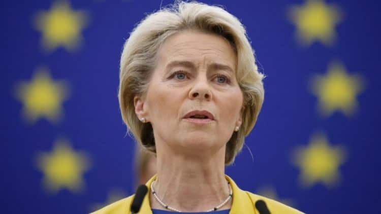 Председателката на еврокомисията Урсула фон дер Лайен (снимка: Филип фон Дитфурт /dpa)
