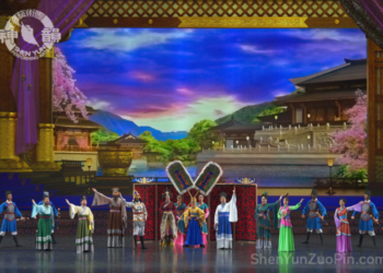 Сцена от авторската опера на "Шен "Юн" "Стратегията" (Shen Yun Zuo Pin)