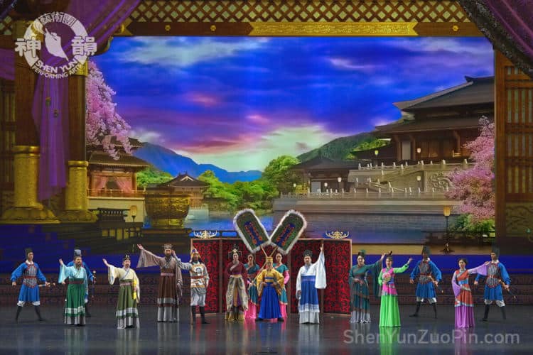 Сцена от авторската опера на "Шен "Юн" "Стратегията" (Shen Yun Zuo Pin)
