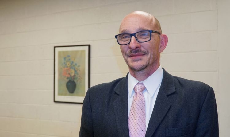 Университетски преподавател включва статия на г-н Ли Хонгджъ в лекциите си 1 Университетски преподавател включва статия на г-н Ли Хонгджъ в лекциите си