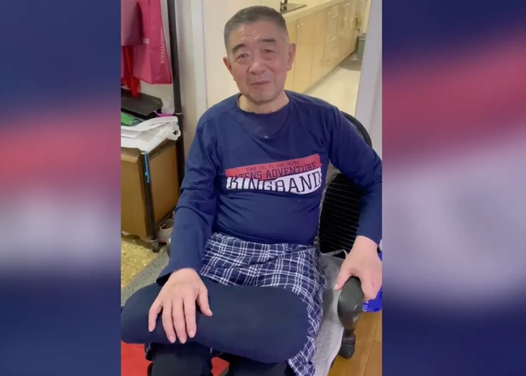 Китайски професор, нарекъл коронавируса "ККП вирус", беше осъден на 3,5 години затвор 1 Китайски професор, нарекъл коронавируса „ККП вирус“, беше осъден на 3,5 години затвор