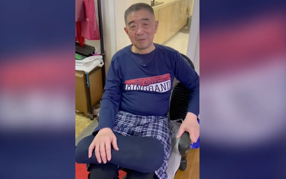 Чен Джаоджъ говори от дома си във видеозапис след освобождаването му от китайски затвор. (The Epoch Times)