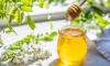 Чудодейните ползи от меда за здравето включват противовъзпалителни и противостареещи свойства. (Victoria Kondysenko/Shutterstock)