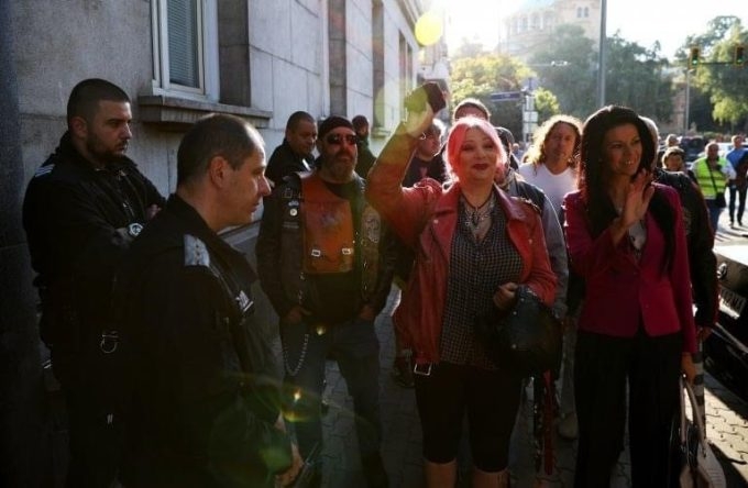 Важно решение на ВАС по делото Милена Славова и ЛГБТИ 1 Важно решение на ВАС по делото Милена Славова и ЛГБТИ