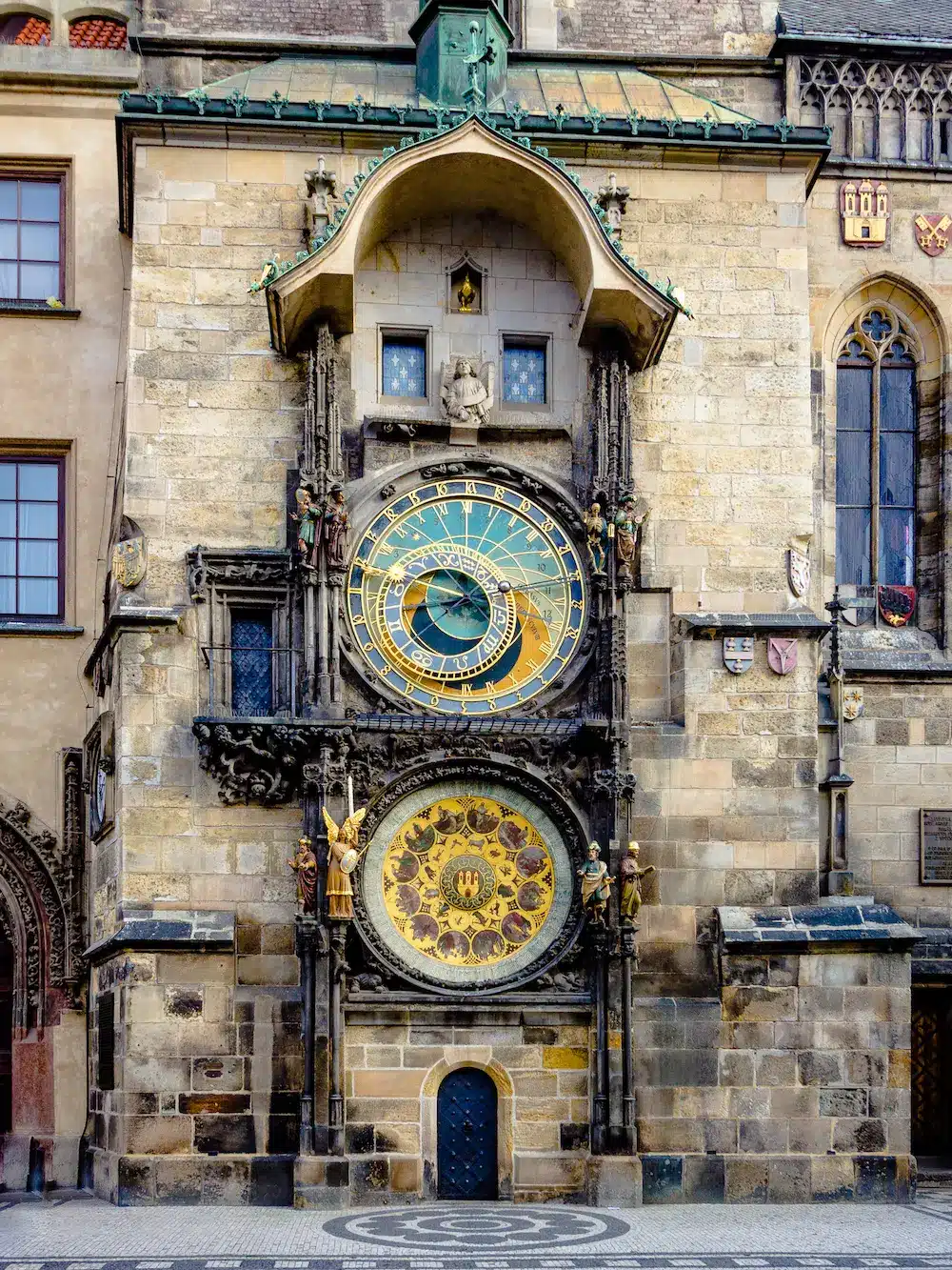 prague astronomical clock 2