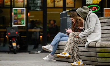 Възходът на пижаменото поколение