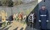 1 февруари - граждани, политици и общественици положиха цвята пред Мемориала на жертвите на комунизма, 1 февруари 2024 г. (снимка: Ева Иванова, Епок Таймс България)