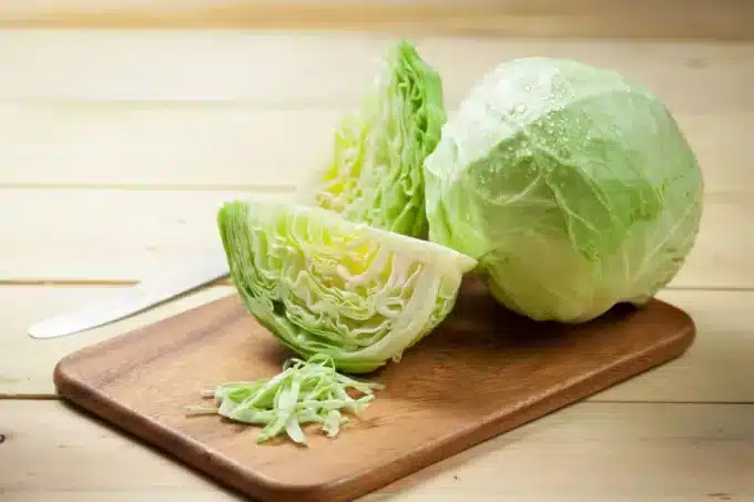 id5611904 cabbage benefits featured 1080x720 1
