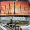 Билборд, изобразяващ ирански балистични ракети, с текст на арабски, гласящ "обещанието на честния", и на персийски, гласящ "Израел е по-слаб от паяжина", на площад Валиаср в центъра на Техеран, Иран, на 15 април 2024 г. (Atta Kenare/AFP via Getty Images)
