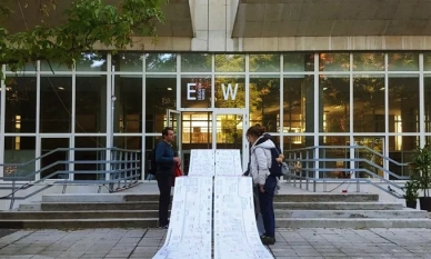 И в деня на учителя, и в деня на архитектурата „EDUCATION WORKS“ работи за по-добро образование