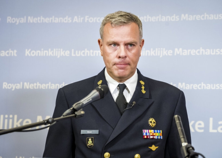 Високопоставен служител на НАТО предупреждава компаниите, работещи с Китай, да се подготвят за "военновременен сценарий"