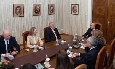 Румен Радев не покани на консултациите за съставяне на правителство партията на Делян Пеевски