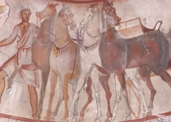 Фасада на древен фригийски храм 
(HISTORY OF ART IN PHRYGIA, LYDIA, CARIA, AND LYCIA, Шипие и Перо, 1892 г.)