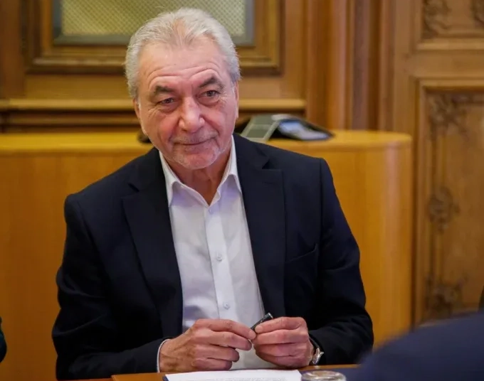 Министър Росен Карадимов представи отчета за дейността на Министерството на иновациите и растежа (МИР) за 2024 г. 1 Министър Росен Карадимов представи отчета за дейността на Министерството на иновациите и растежа (МИР) за 2024 г.