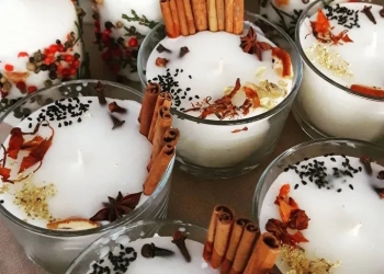 Свещи с декорация (снимка: Силвия Котева)