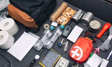 Как един оцеляващ и бивш офицер от разузнаването на американската армия се подготвя за извънредни ситуации