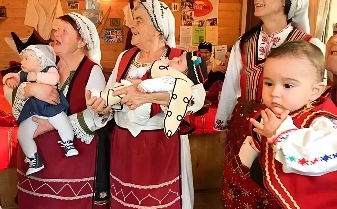 Бабинден – празникът на женската сила, грижа и живот 1 Честване на Бабинден