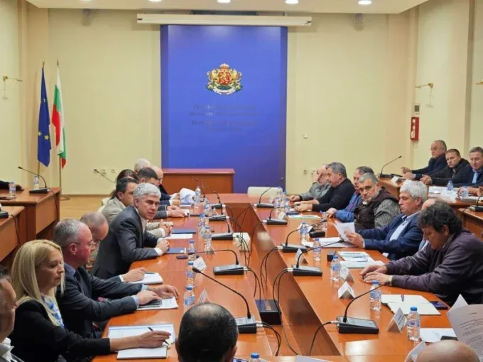 Съвместно заседание в Министерството на енергетиката, 6 януари 2024 г. (https://www.me.government.bg/)