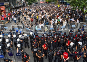 Турция засилва мерките срещу терористичната група ПКК на фона на тайни разговори със затворения ѝ лидер