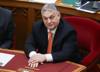 Унгария затяга контрола върху чуждестранното финансиране на медиите