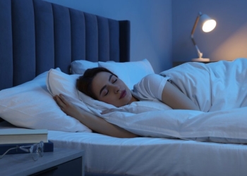 Безплатни начини да заспите, които не включват броене на овце