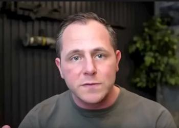 Чейс Хюз, експерт по поведенческа психология