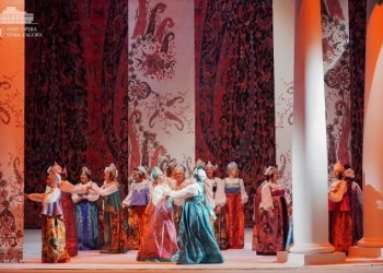 Сцена от операта "Евгений Онегин". Снимки: Държавна опера - Стара Загора