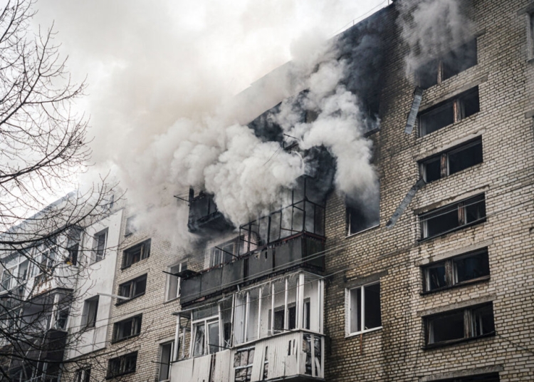 Руска ракетна атака над Сумска област в Украйна ранява десетки, казва Киев