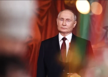 Путин взе участие в Пасхалната служба в храм "Христос спасителя" в Москва. Снимка: Валерий Шарифулин/Архив на ТАСС