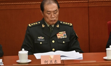 Хуей Уейдонг "изчезва": В опасност ли е Си Дзинпин?