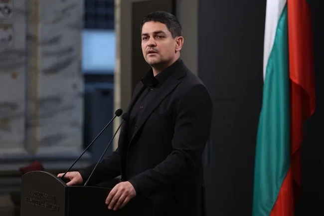 Втори вот срещу правителството, аргументът този път - корупцията 1 Втори вот срещу правителството, аргументът този път – корупцията