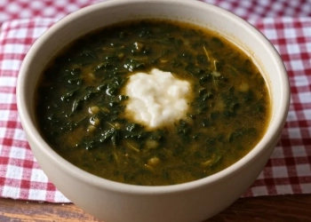 Селска чорба от коприва
