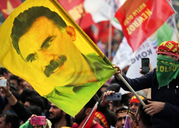 След забележителен конгрес, ПКК потвърждава решението си да прекрати бунта срещу Турция