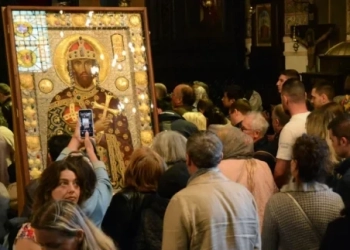 Патриаршеска литургия на 2-ри май в катедралата "Успение Богородично" във Варна. Снимки: Българска Патриаршия