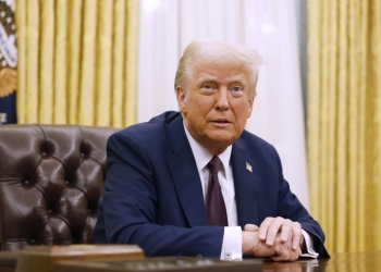 Тръмп ще се обади на Путин и Зеленски в понеделник в опит да прекрати войната в Украйна 50 Тръмп ще се обади на Путин и Зеленски в понеделник в опит да сложи край на войната в Украйна