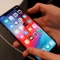 Русия глобява Apple със 131 000 долара за "ЛГБТ пропаганда" и нарушения на съдържанието