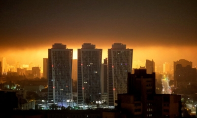 Русия изстреля най-голямата въздушна атака на войната срещу Украйна часове преди последната размяна на затворници