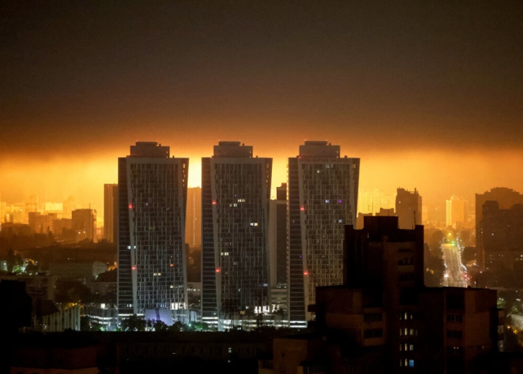 Русия предприе най-голямата въздушна атака във войната срещу Украйна часове преди последната размяна на затворници 1 Русия изстреля най-голямата въздушна атака на войната срещу Украйна часове преди последната размяна на затворници