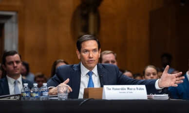 САЩ ще започнат да отнемат визи на китайски студенти: Рубио